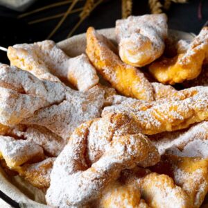 Which Quirky Dessert Are You? Quiz Faworki (Polish angel wings)