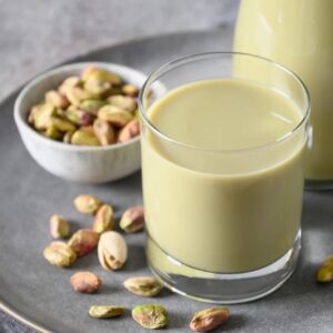 Enjoy Rainbow Breakfast & I'll Guess Age Food Quiz Pistachio milk