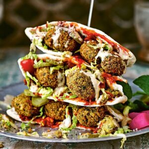 NYC Trip Planning Quiz 🗽! Can We Guess Your Age? Falafel sandwich