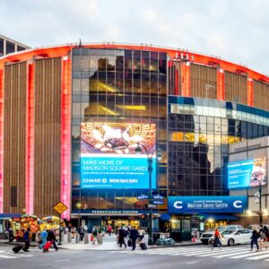 NYC Trip Planning Quiz 🗽! Can We Guess Your Age? Madison Square Garden