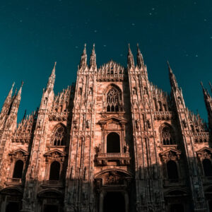 Red Trivia Quiz Milan Cathedral