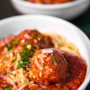 Food Quiz 🍔: Can We Guess Your Age From Your Food Choices? Spaghetti and meatballs