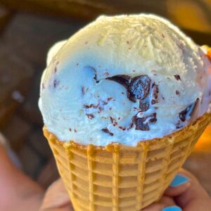 Create Ice Cream Sundae & We'll Guess Birthstone Quiz Almond fudge