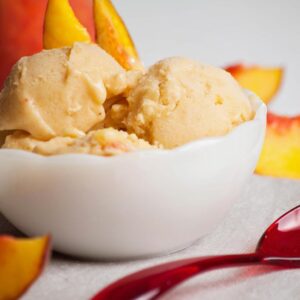 Ice Cream Feast Quiz 🍦: What Weather Are You? 🌩️ Peach ice cream