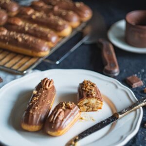 Desserts Book Quiz Éclairs
