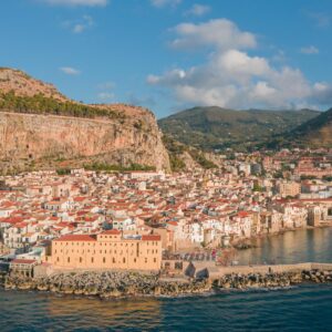 Fruitcake Trivia Quiz Italy