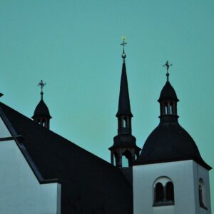 Which Easter Candy Are You? Quiz Church service
