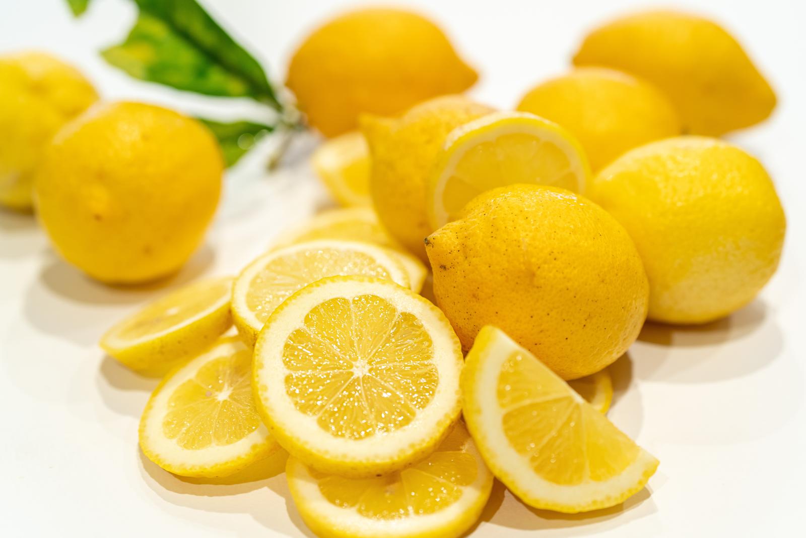Fall-colored Food Quiz Lemon