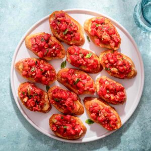 Celebrity Couple Food Quiz Tomatoes and basil