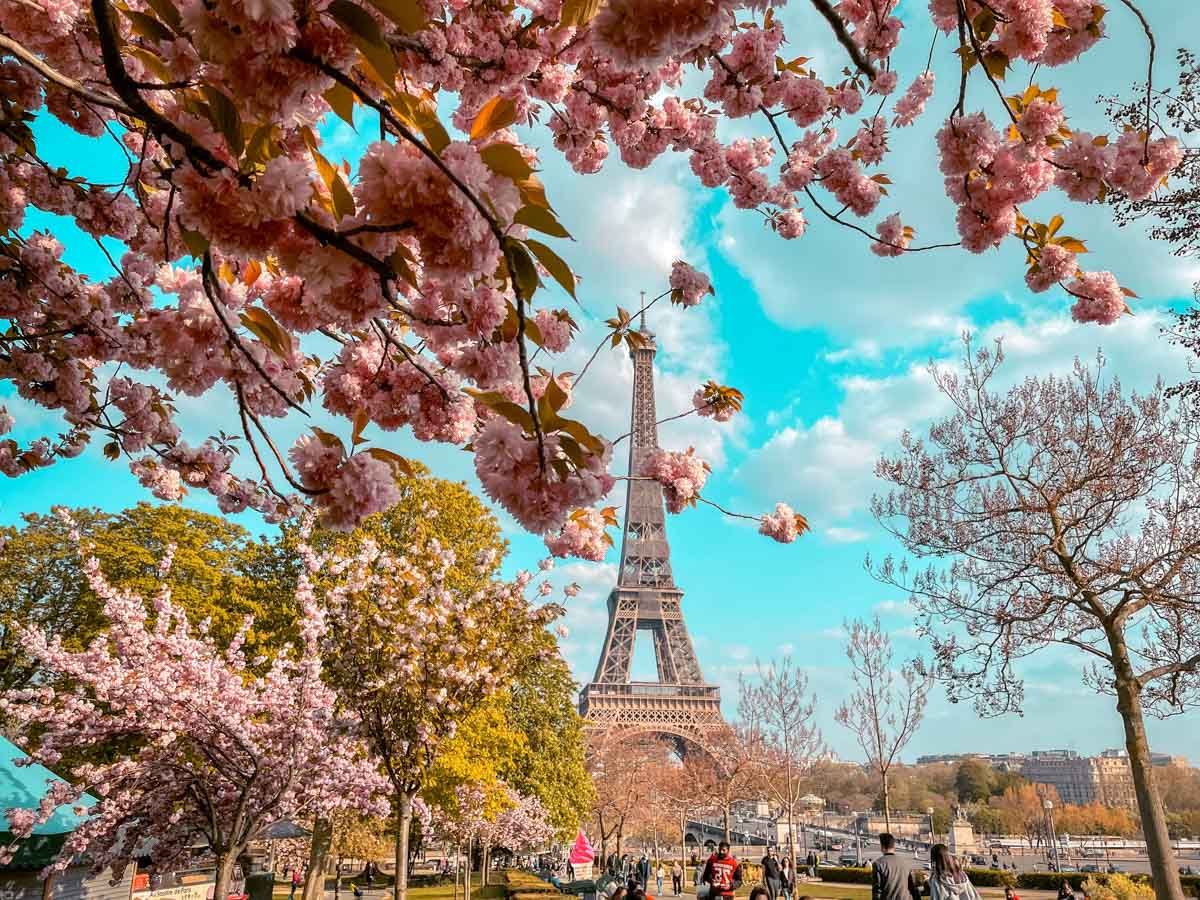 What Is Your Spring Color Palette? Quiz Spring in Paris, France