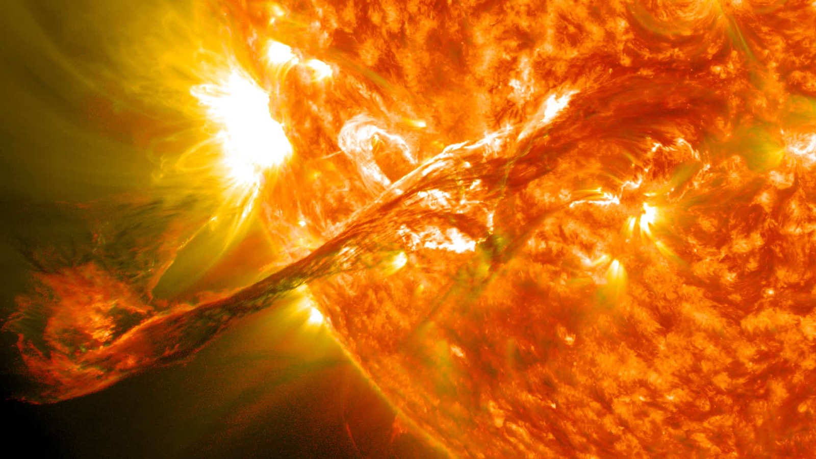 Sun Quiz Sun's surface, solar flares