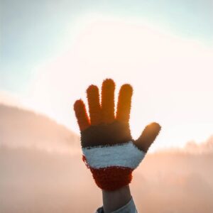 What Element Am I? Quiz Glove