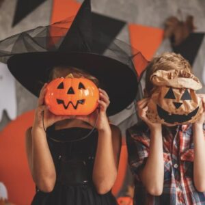 Fall Activities Quiz Host a spooky costume party