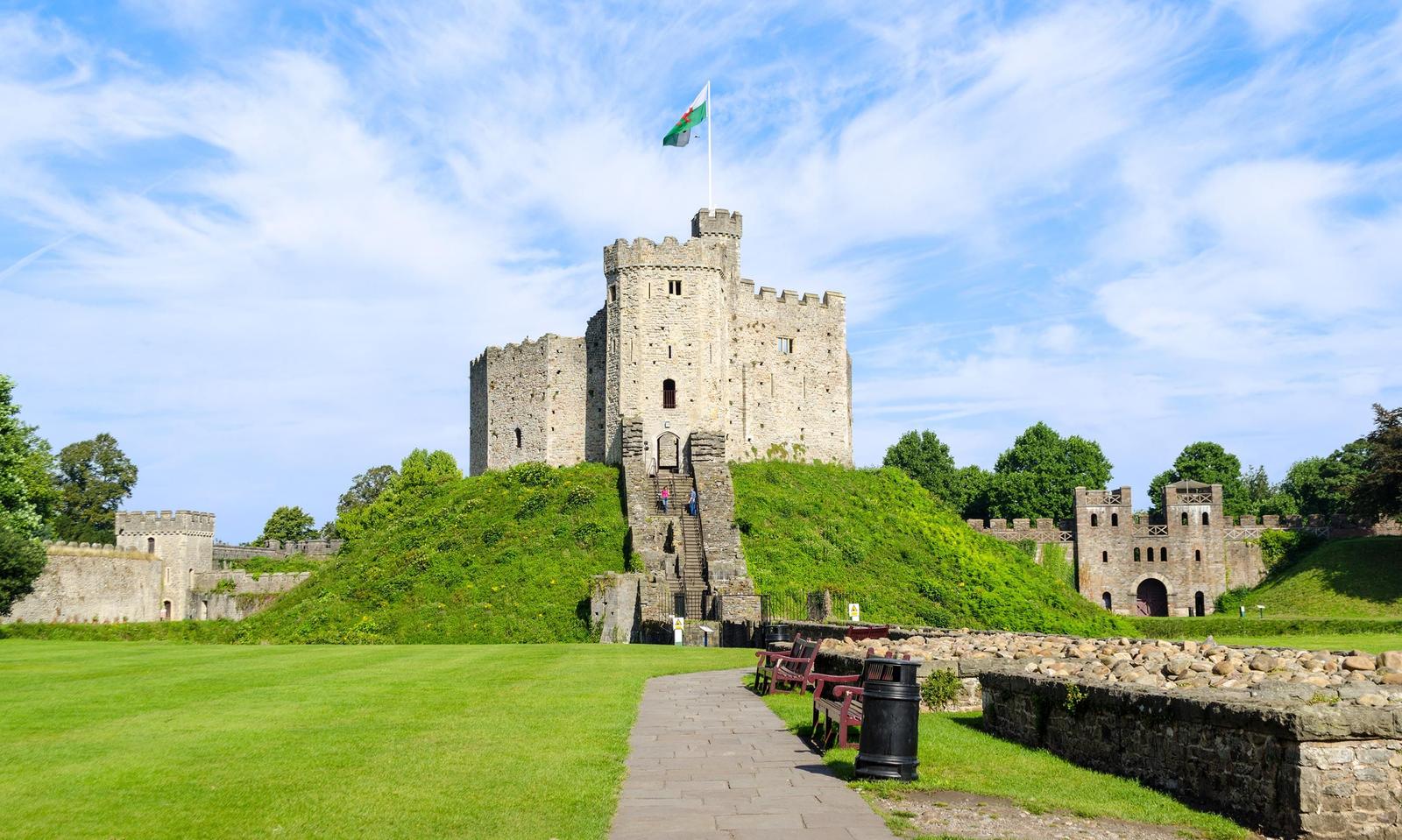 Famous Castles Quiz Cardiff Castle, Wales, United Kingdom