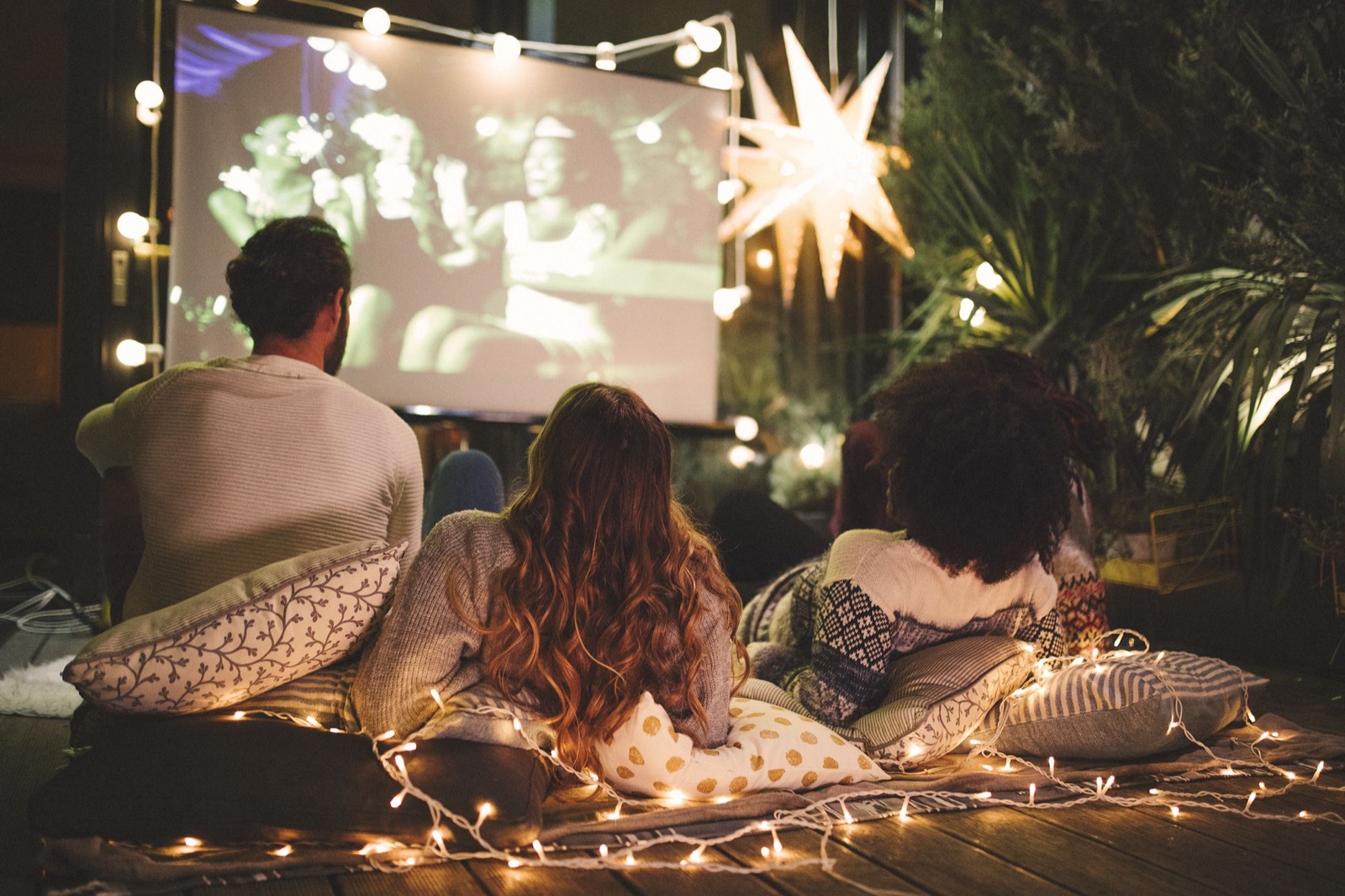 Are You A Rockstar, Poet, Philosopher, Or Scientist? Quiz Outdoor movie night