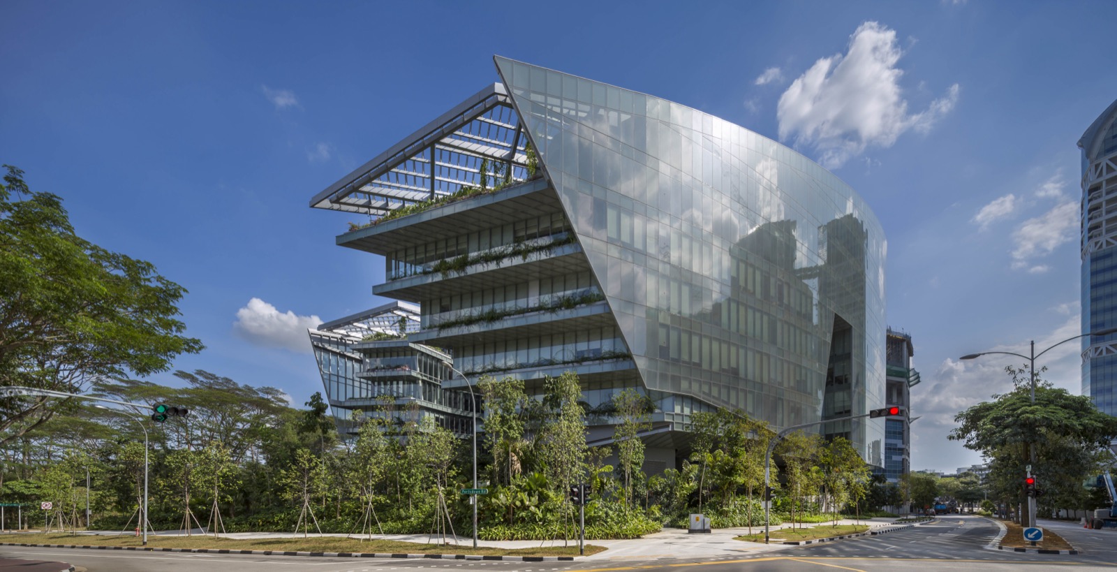 Asian Cities Quiz Sandcrawler building architecture in Singapore