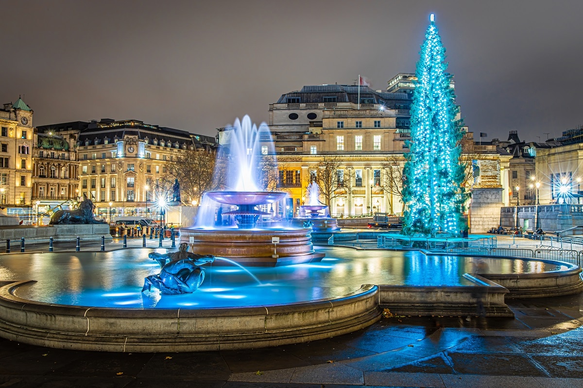 Christmas Traditions Around The World Trafalgar Square Christmas Tree