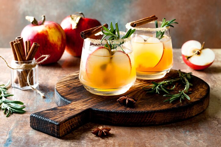 Sparkling apple cider