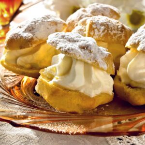 Eat Cold Foods For Day & I'll Give You Cool Nickname Quiz Cream puffs
