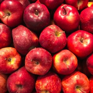 October Trivia Quiz Bobbing for apples