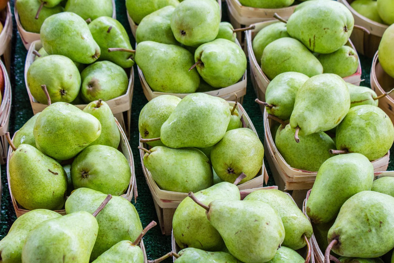 What Shade Of Green Are You? Quiz Pears