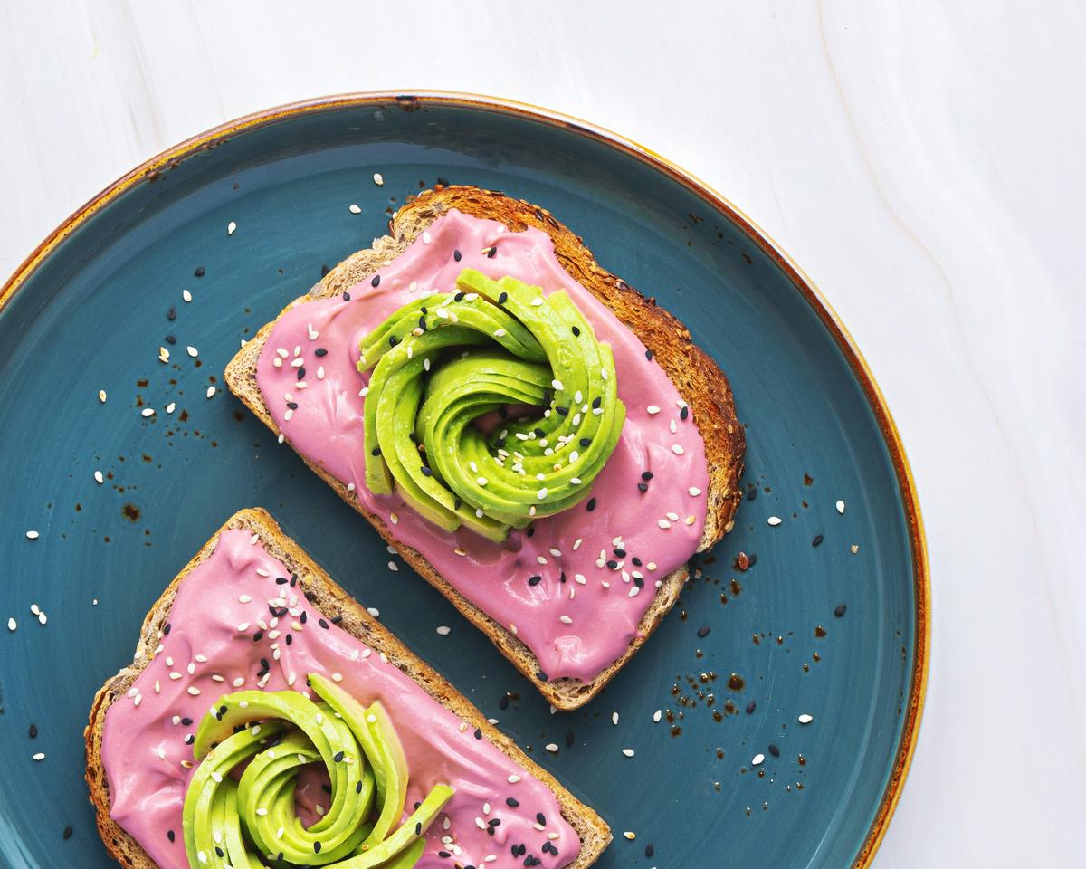 Avocado toast with beetroot hummus