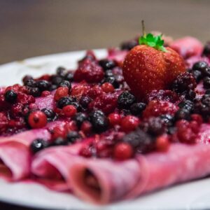 Enjoy Rainbow Breakfast & I'll Guess Age Food Quiz Berry crêpes