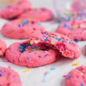 Pink Valentine's Day Quiz Strawberry cake mix cookies