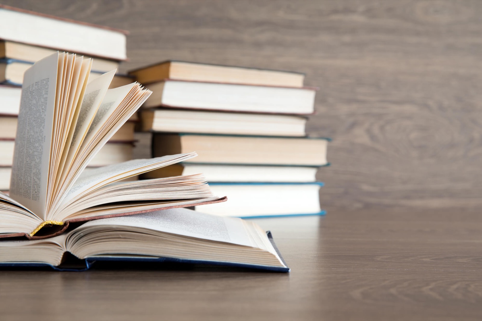 What's White? General Knowledge Quiz Books