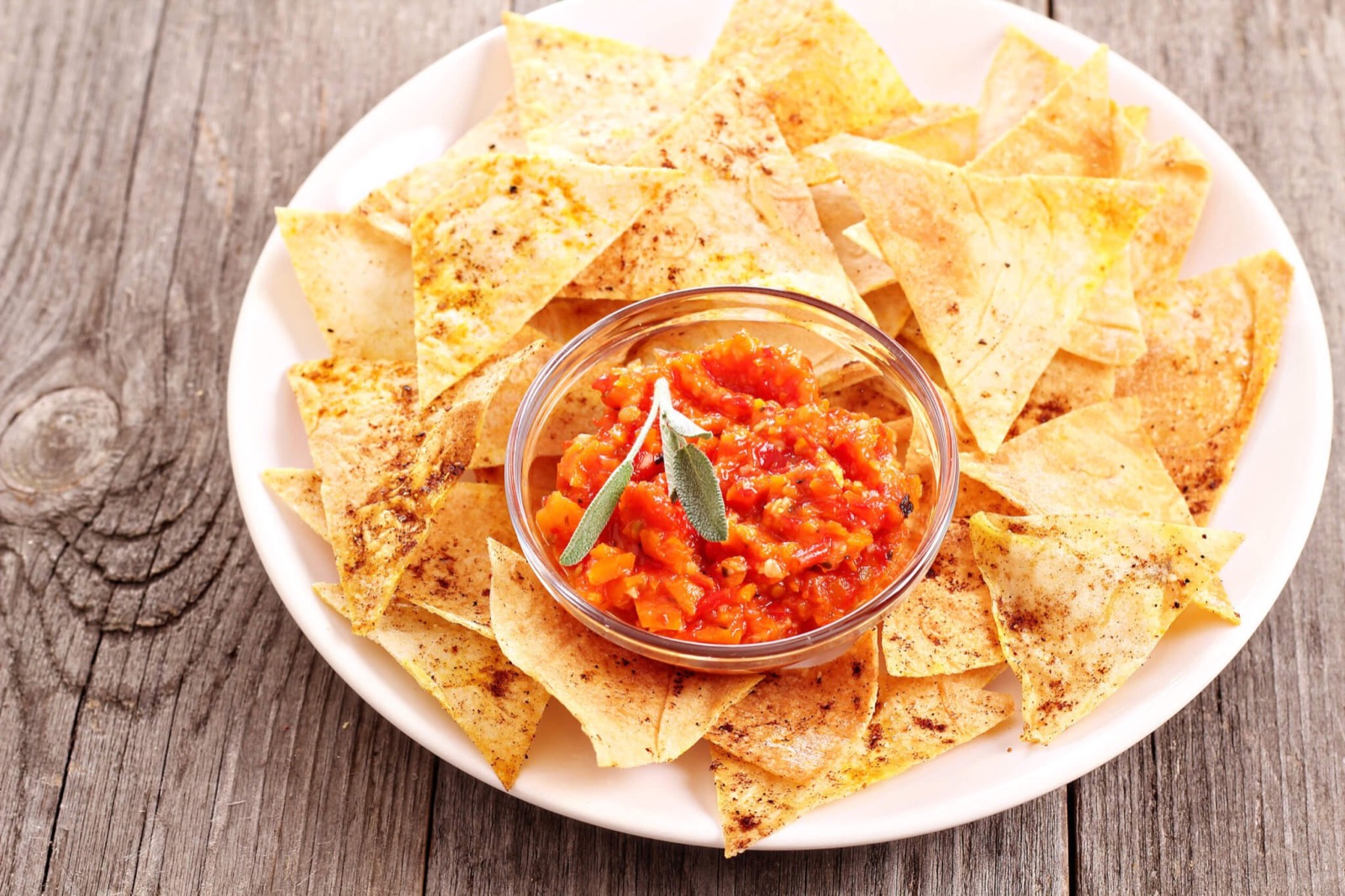 This Food Quiz Will Tell You Which 3 Words Perfectly Describe You Tortilla Chips and Salsa Dip