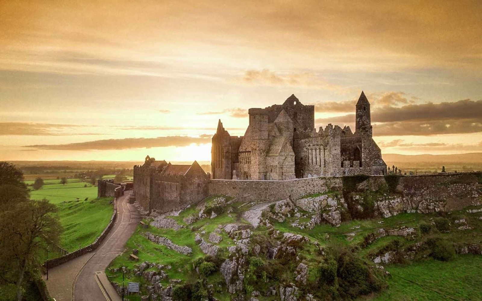 Only 1% Can Master This Impossible Flag Quiz Rock of Cashel, Ireland