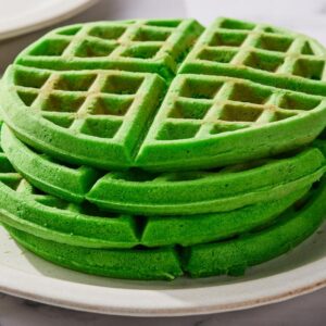 Enjoy Rainbow Breakfast & I'll Guess Age Food Quiz Pandan waffles