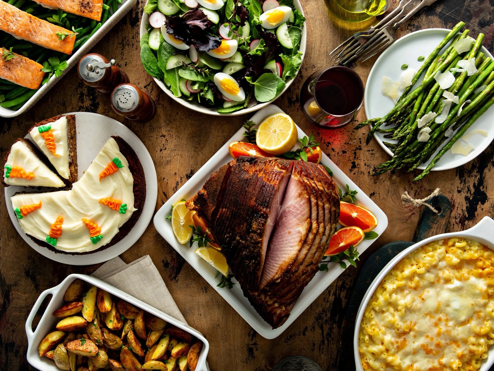 Eat Holiday Foods to See Which Season Matches Your Soul Quiz Easter meal feast dinner