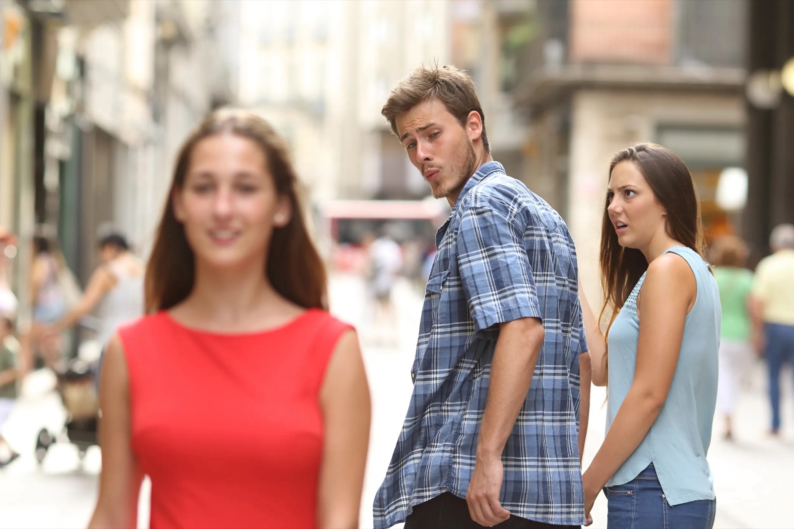 Distracted Boyfriend meme love triangle