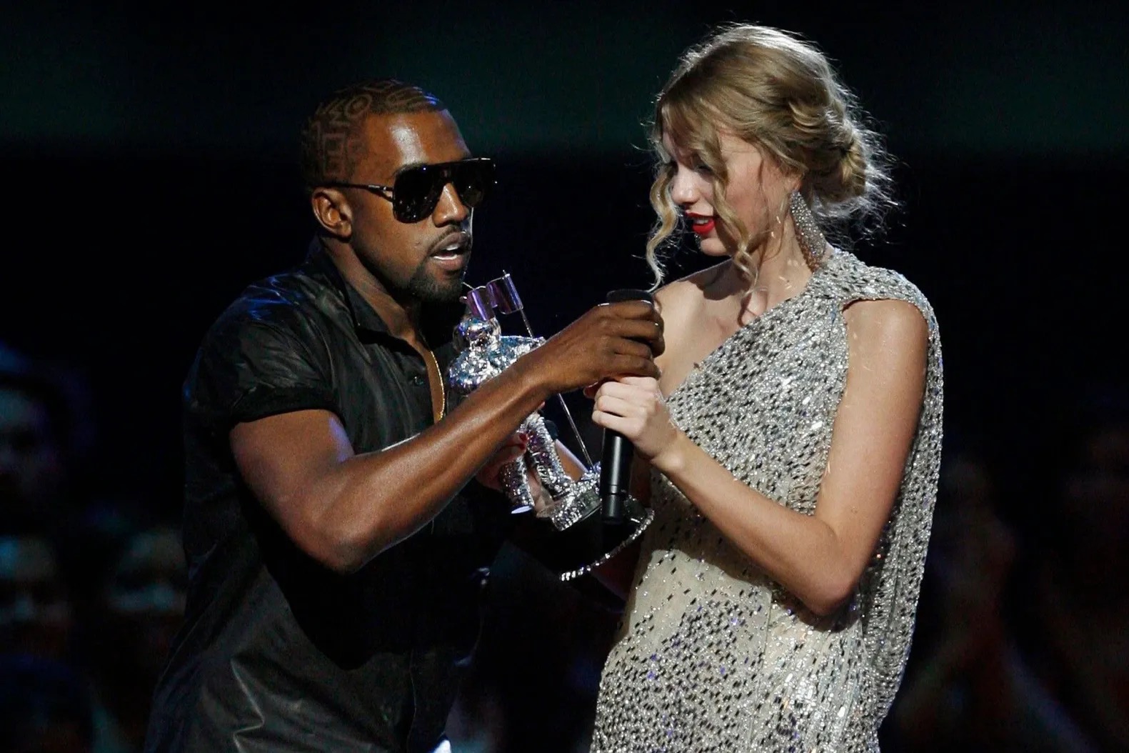 What's Your Conversation Style? Quiz Kanye West Taylor Swift Incident
