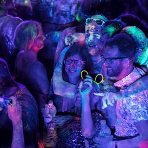 Which New Year's Eve Countdown Are You? Quiz Who cares? Indoor party!