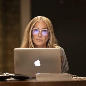 Which Sex And The City Character Are You? Quiz Working late