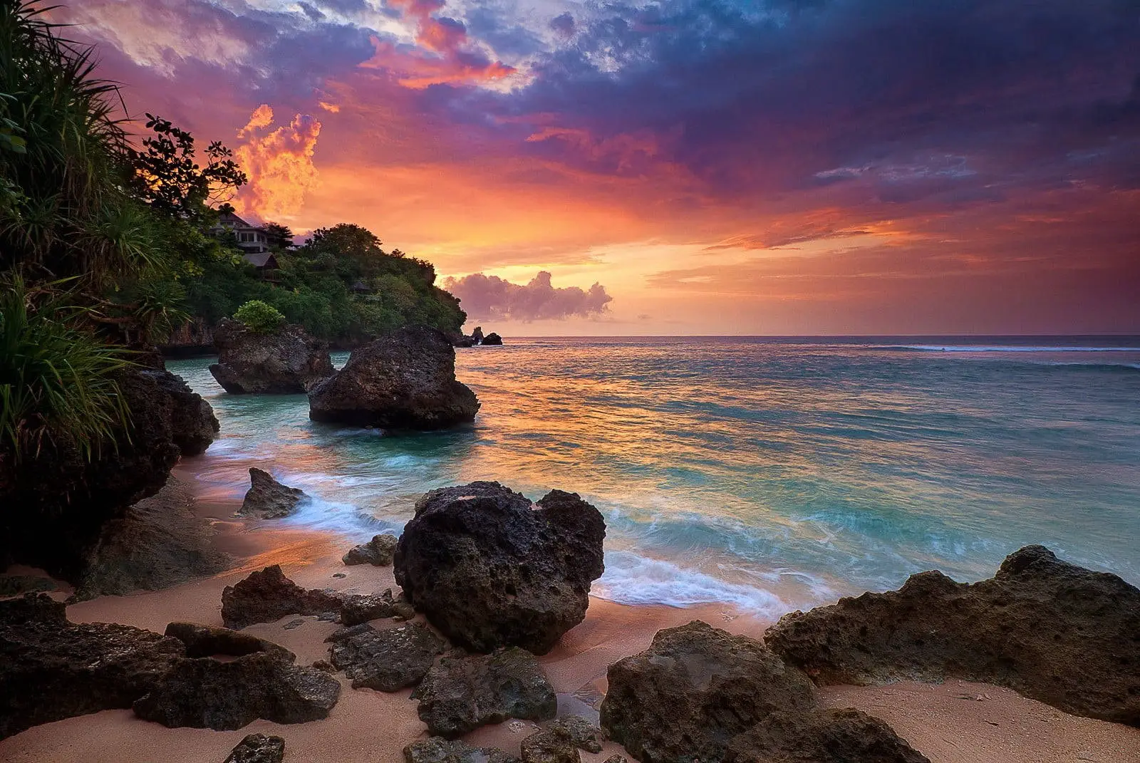 I In Geography Quiz Sunset at beach in Bali, Indonesia