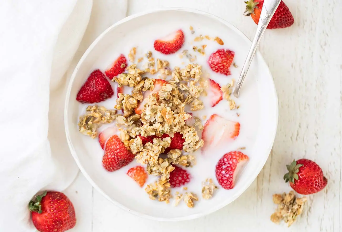 You got: Granola with Almond Milk! What Should I Eat for Breakfast? 🥞 Take This Quiz If You Don’t Know What to Eat