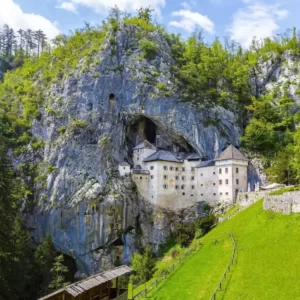 What Kingdom Would You Rule? Quiz Predjama Castle, Slovenia