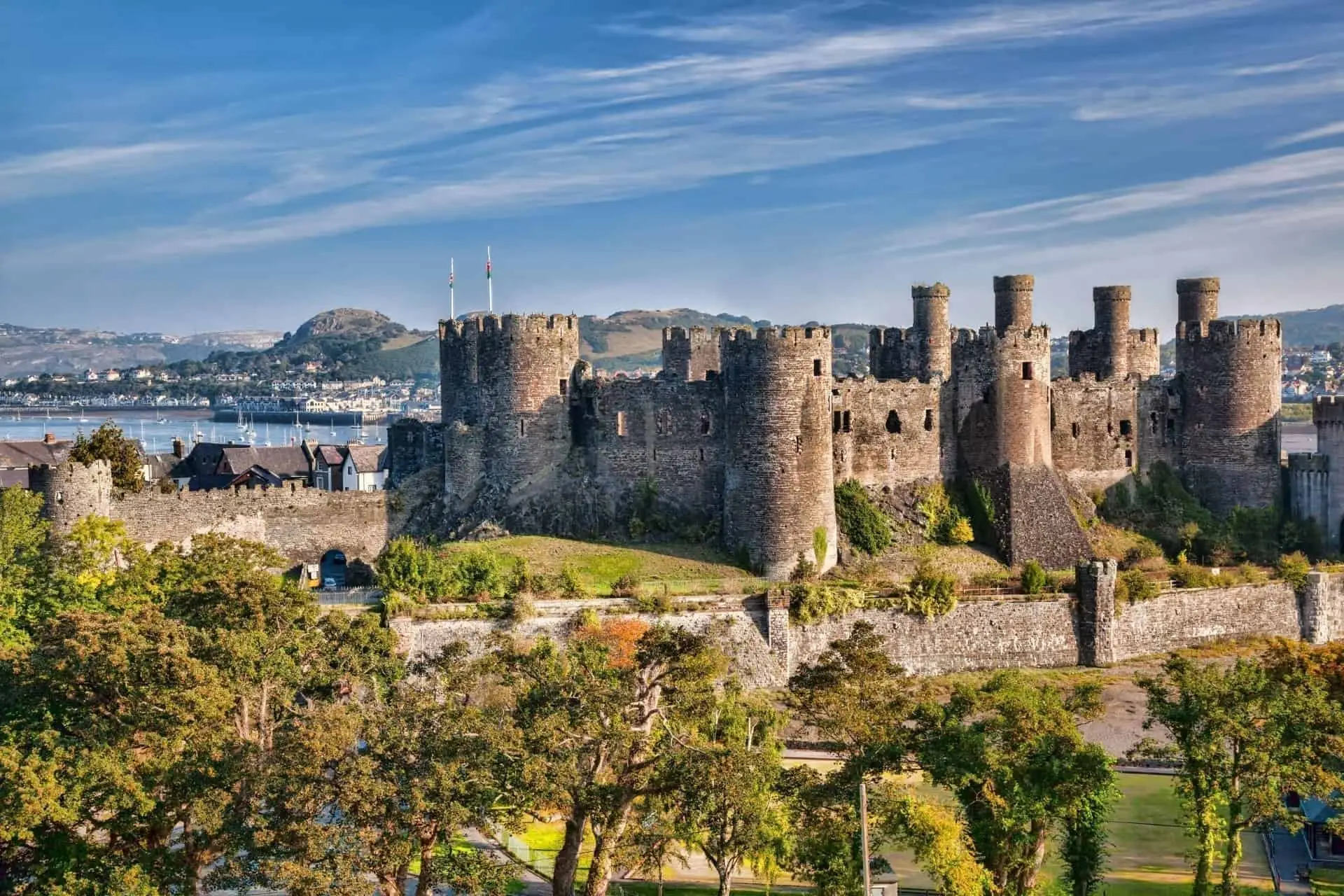 W Trivia Quiz Conwy Castle, Wales