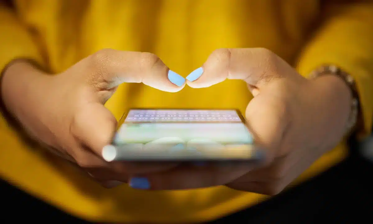 Everyday Technology Quiz Texting phone messages
