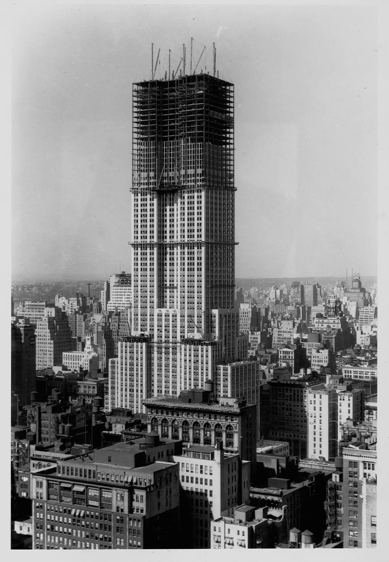 Famous Landmarks Under Construction Quiz Empire State Building under construction