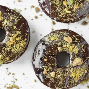 Doughnut Mantra Quiz Chocolate pistachio
