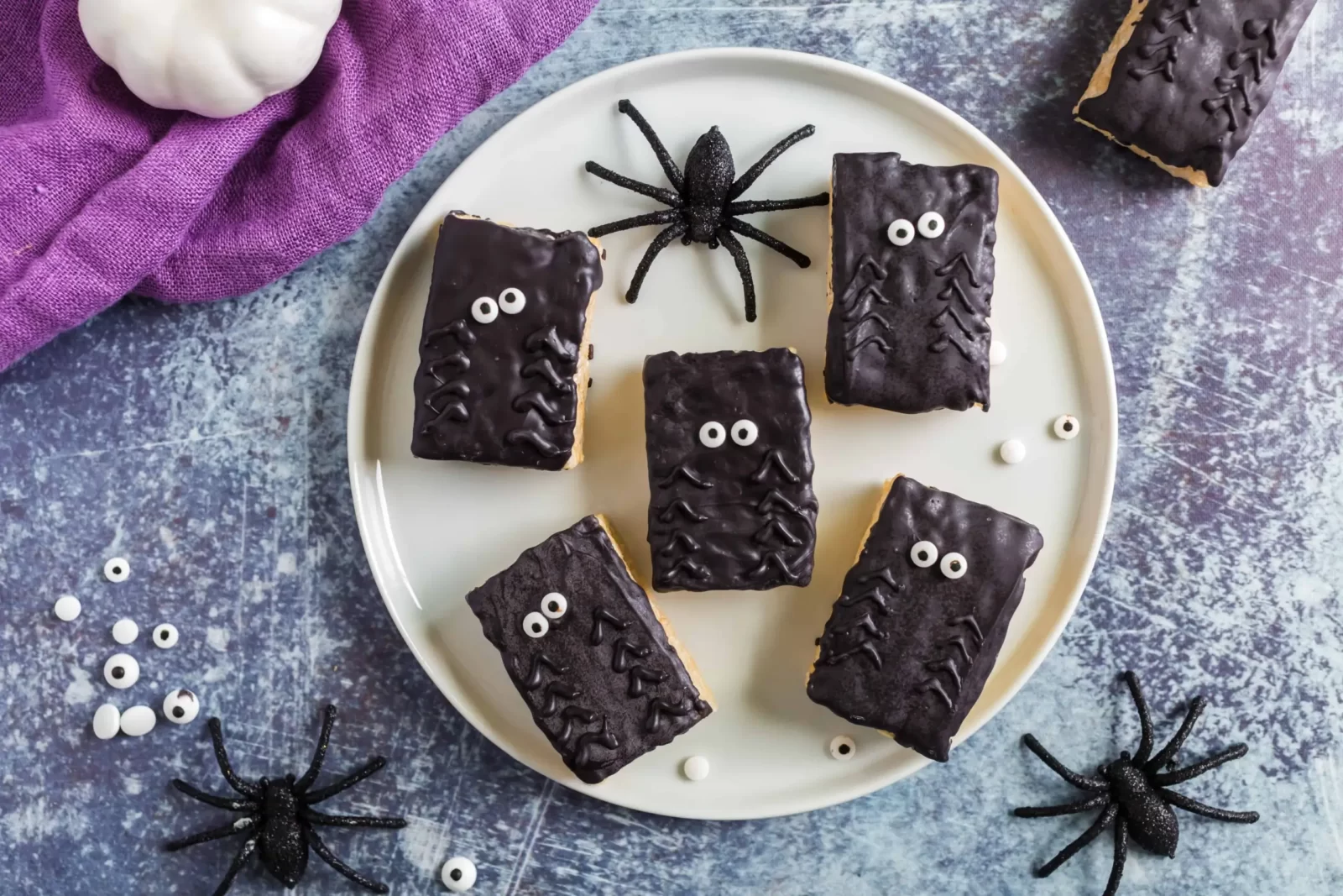 Eat Halloween Snacks to Reveal Your Horror Movie Fate Quiz Spider Rice Krispie Treats