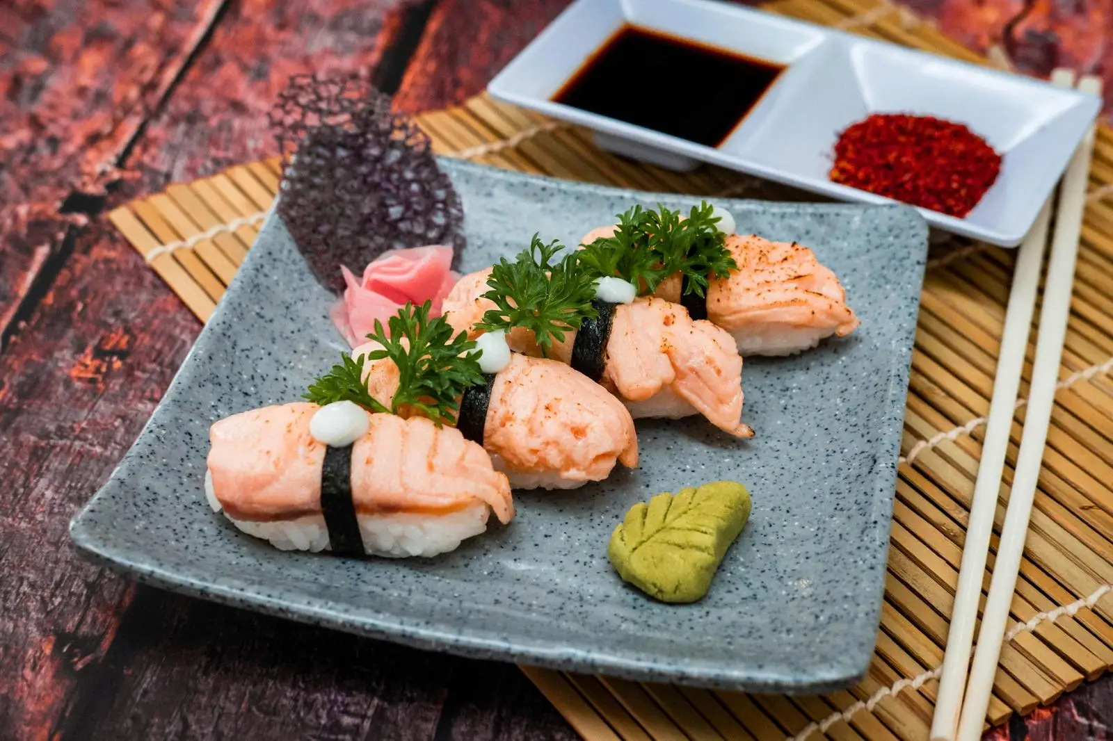 Salmon Nigiri Sushi