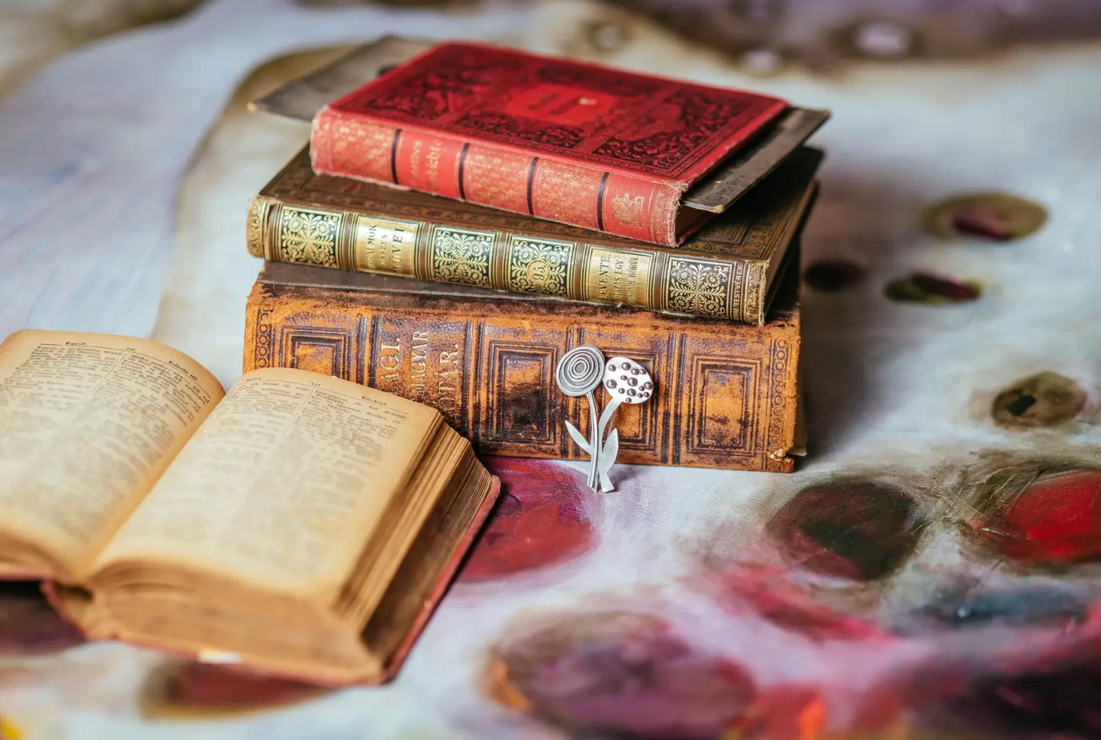 W Trivia Quiz Classic literature old books