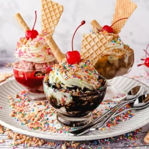Which Christmas Character Are You? Quiz Ice cream sundae