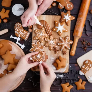 Pick A-Z Activities & Find Out When You'll Be Rich Quiz Xmas cookie decorating