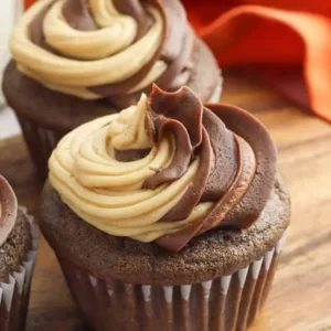 This Cupcake Quiz Will Reveal What Your Fortune Cookie Says Chocolate peanut butter cupcakes